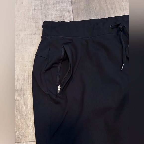 Yogalicious Lux Avenue Black Side Zip Pocket Jogger Pants Size XL EUC - Picture 4 of 6